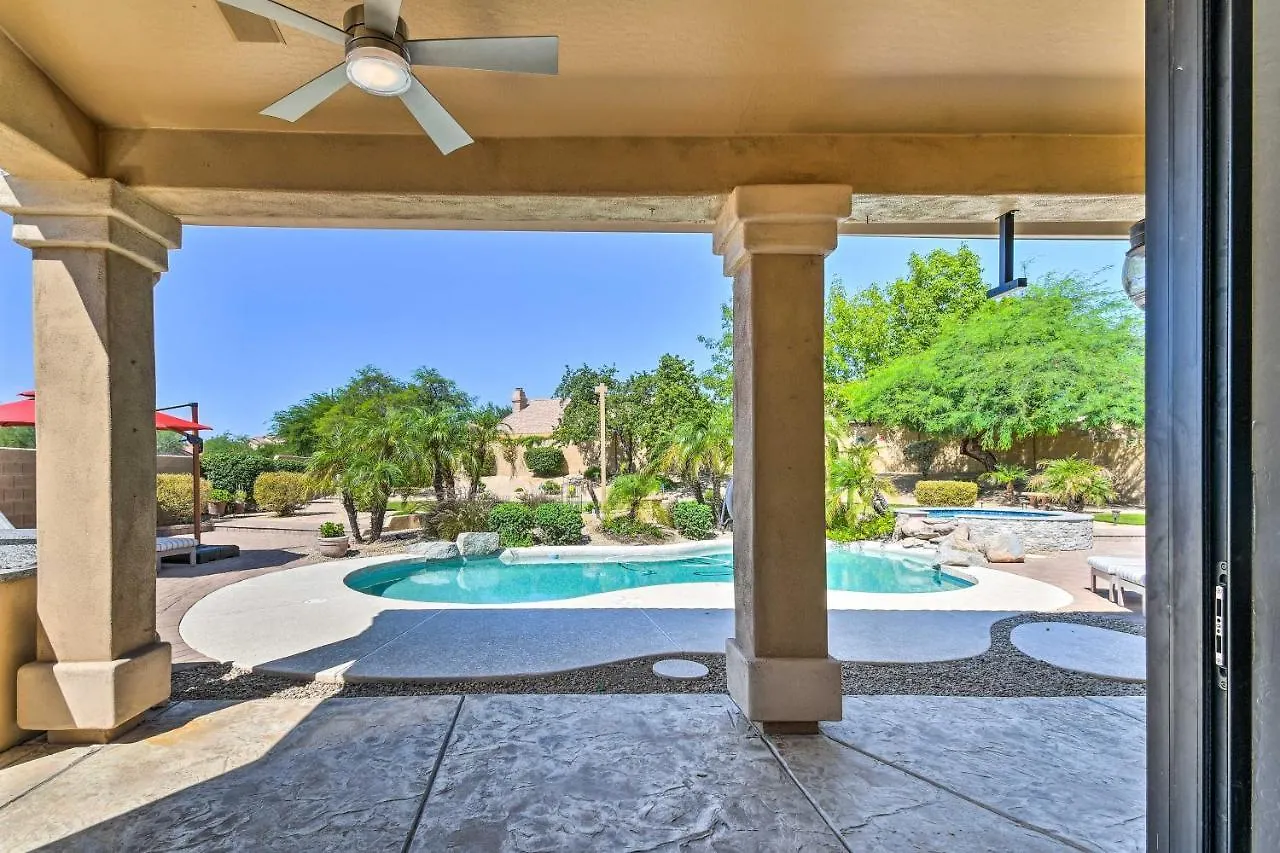 בית נופש Scottsdale Golfers Getaway With Putting Green